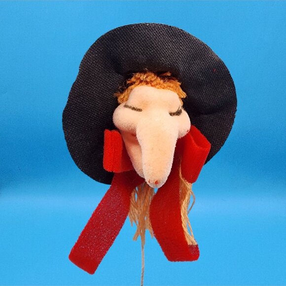 Vintage Flocked Wicked Witch Head Pick Yellow Trim & Red Ribbon Made in Taiwan - Picture 3 of 9